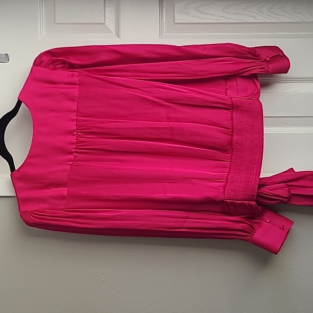 Banana Republic Blouse - Picture 2 of 7